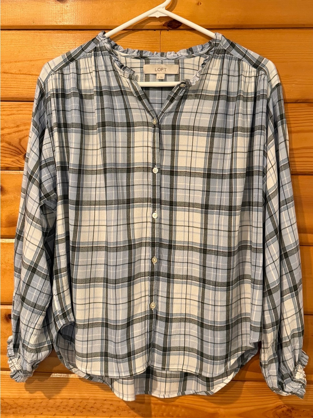 LOFT Women’s Blue, Gray & White Plaid Button-Front Shirt
